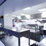 Banchi refrigerati, una soluzione utile per la cucina